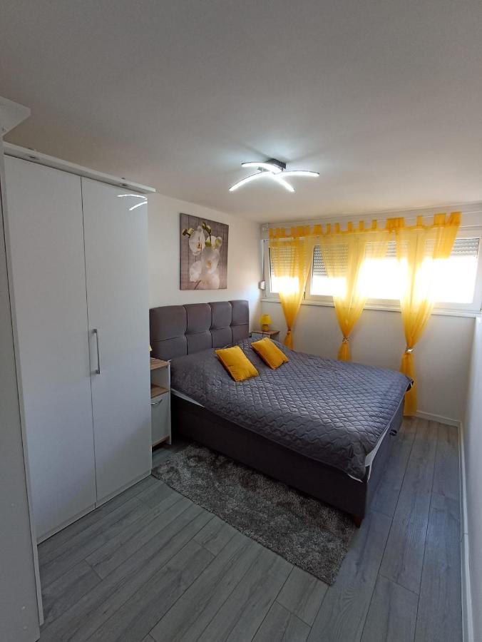 Beetlejuice Apartments Šibenik Esterno foto
